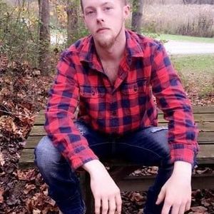 Meet your Posher, Devin